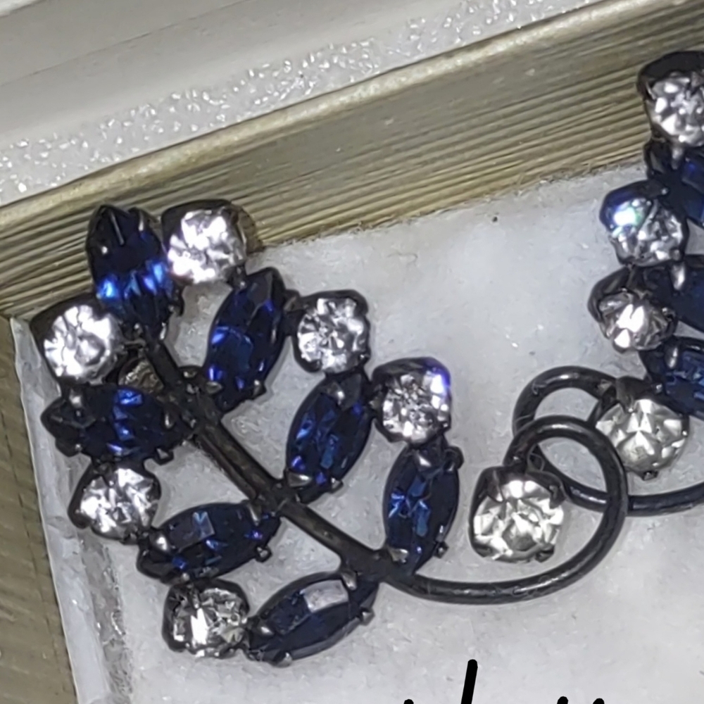 Vintage Blue & White Rhinestone Earrings Sterling Silver - Picture 6 of 16